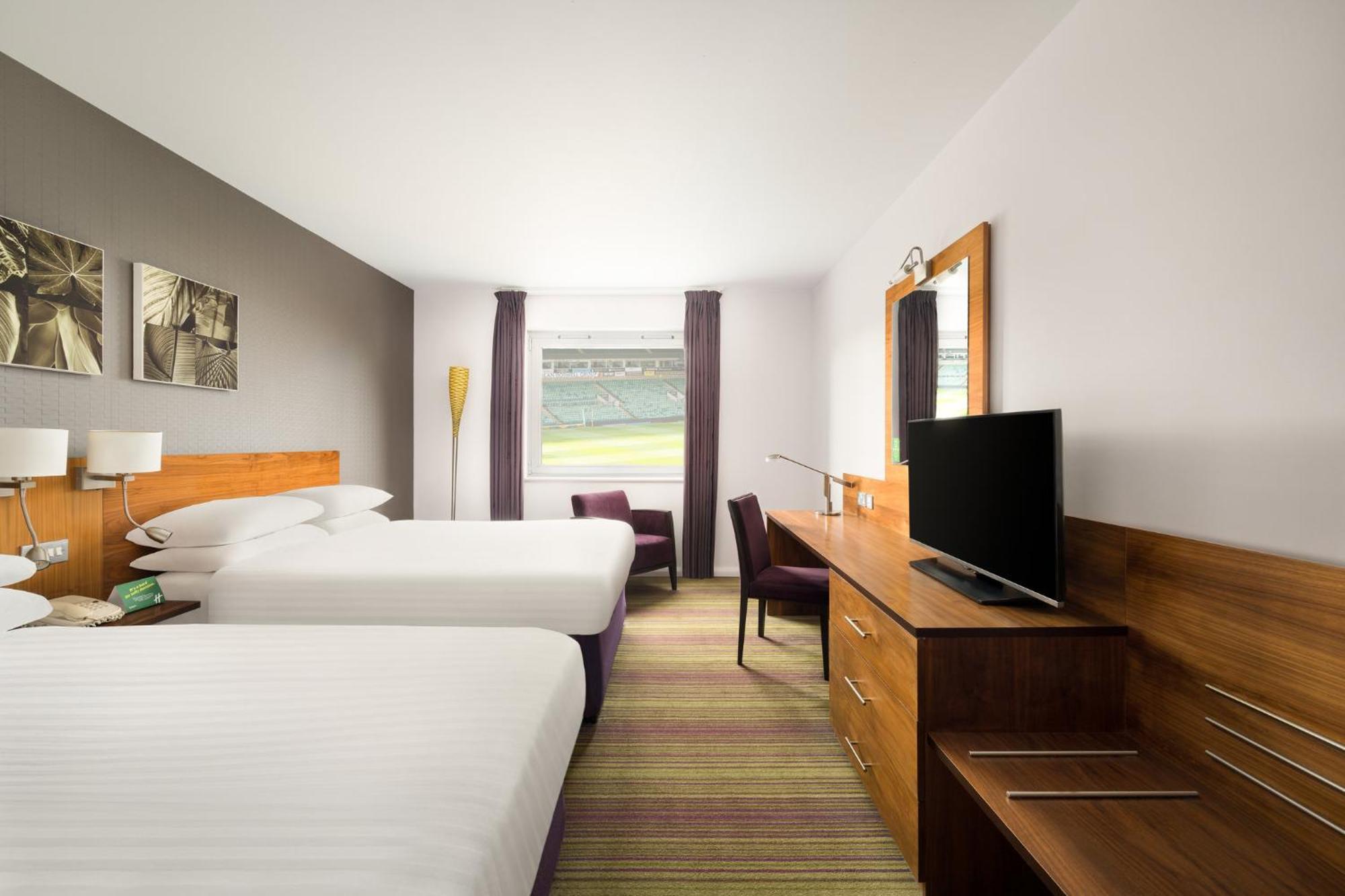 Hotel By Ihg 4*