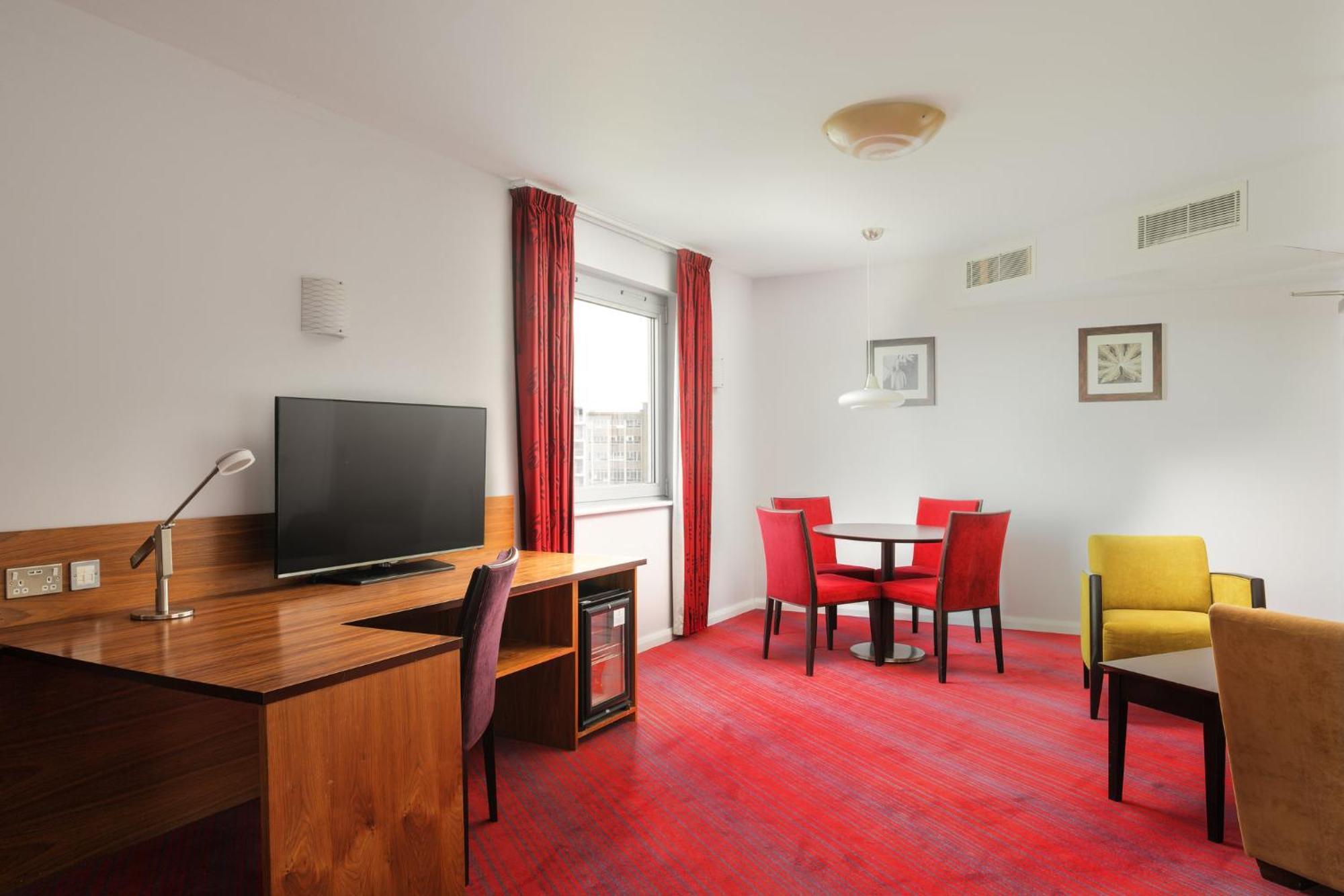 By Ihg Hotel