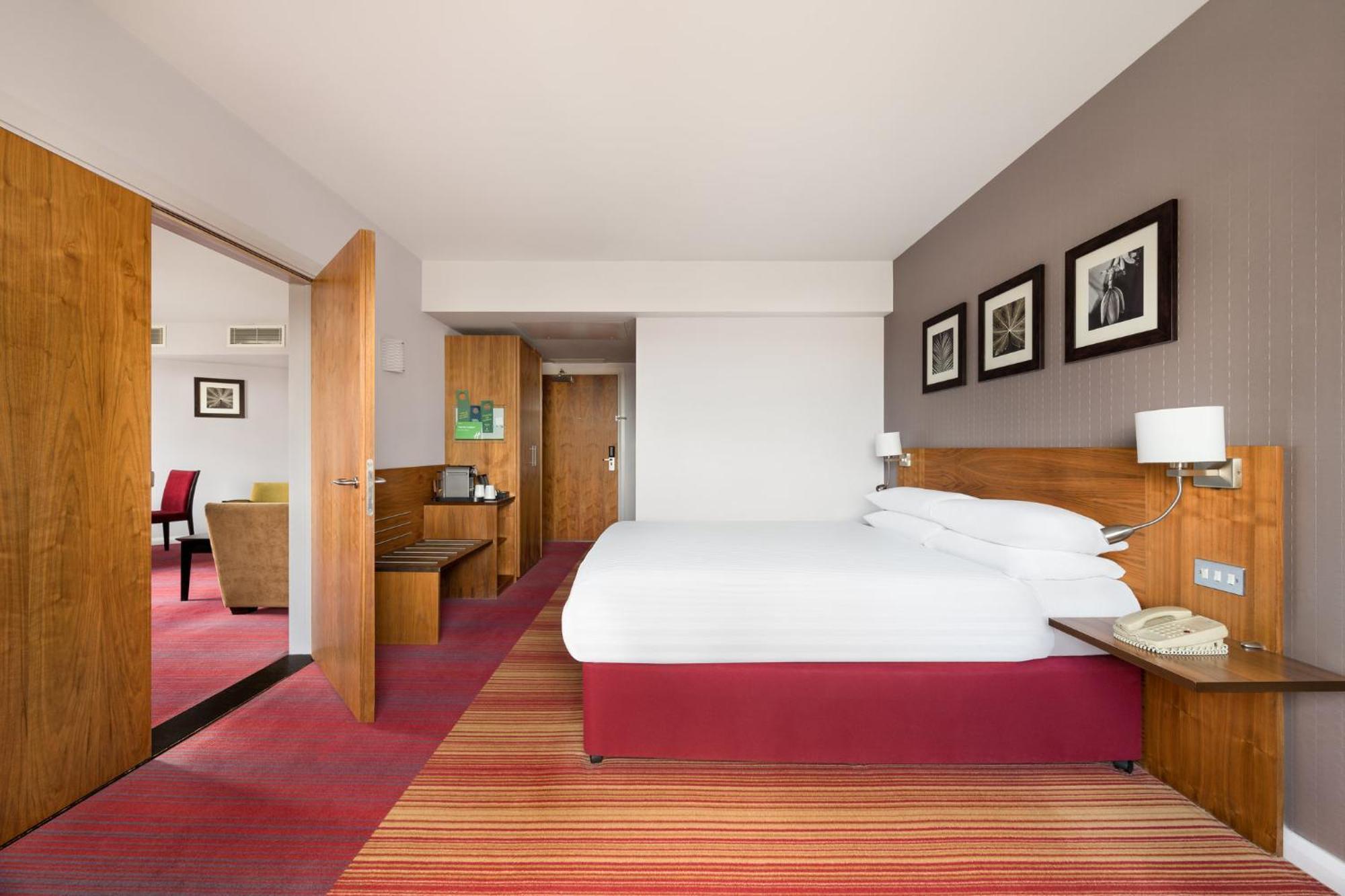 By Ihg 4* NWI