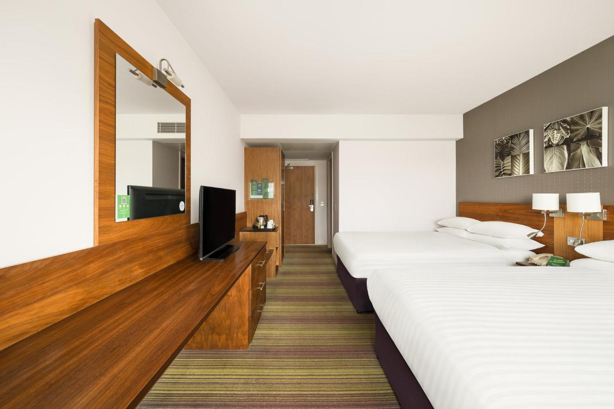 Hotel By Ihg 4*