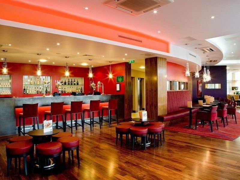 By Ihg