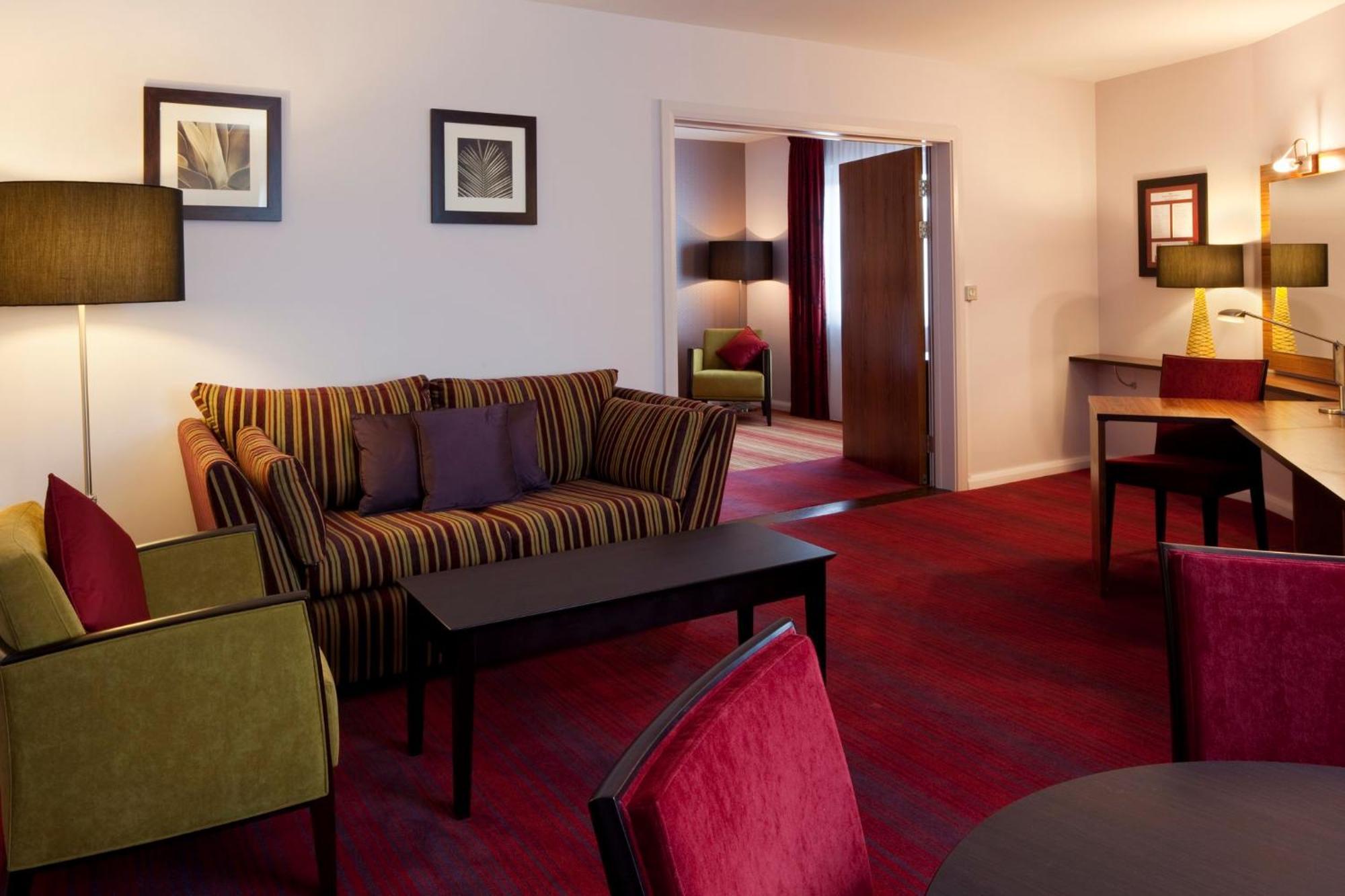 By Ihg Hotel 4*