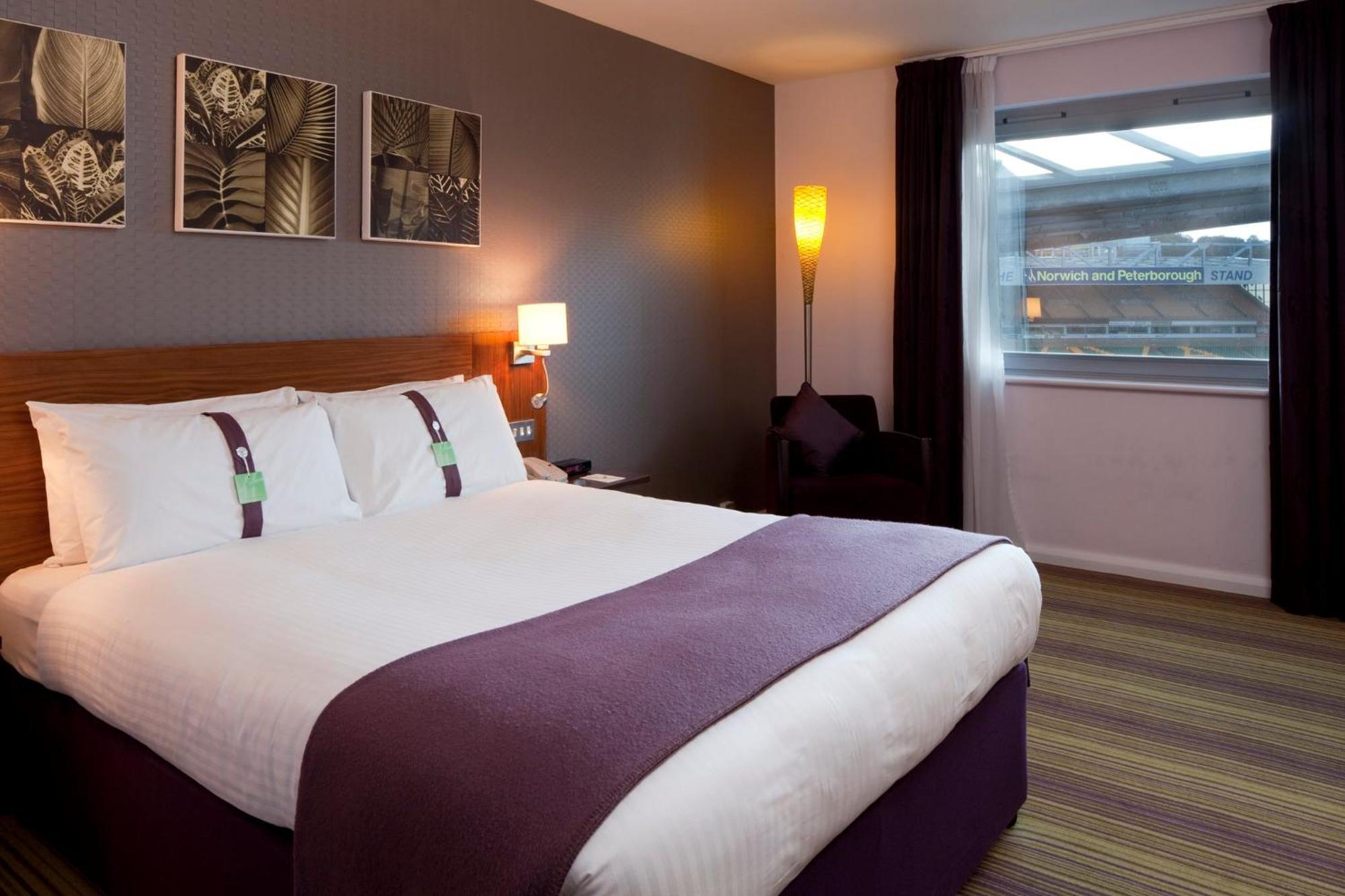 Hotel By Ihg